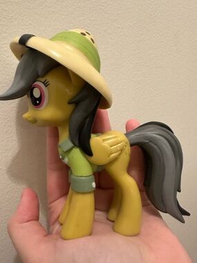 Funko My Little Pony Vinyl Collectible Daring Do Dazzle Hot Topic Exclusive